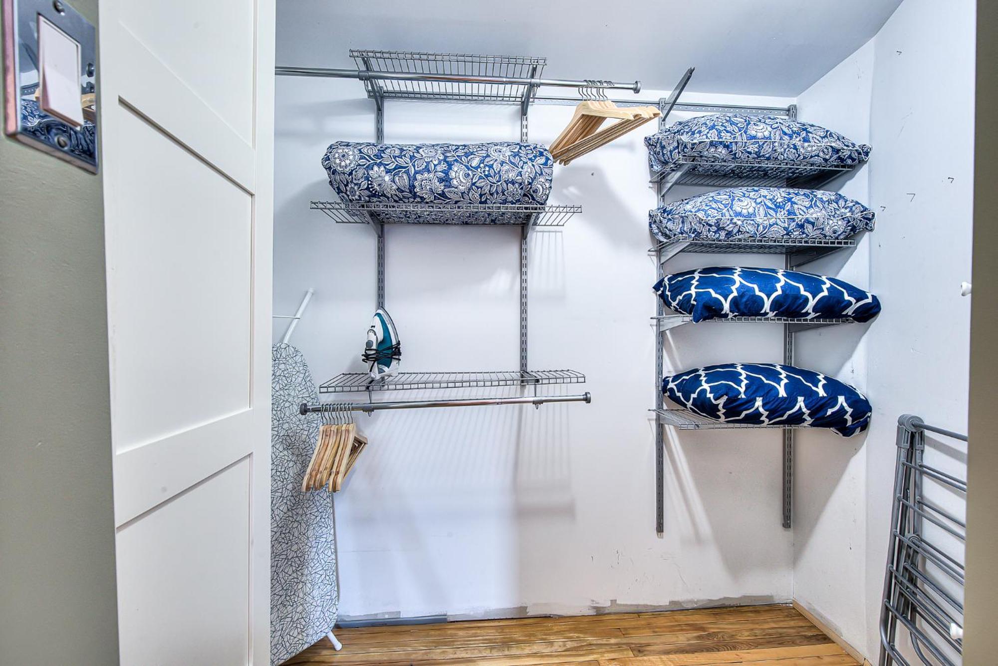Charm & Luxury Vacation Headquarters To Downtown!