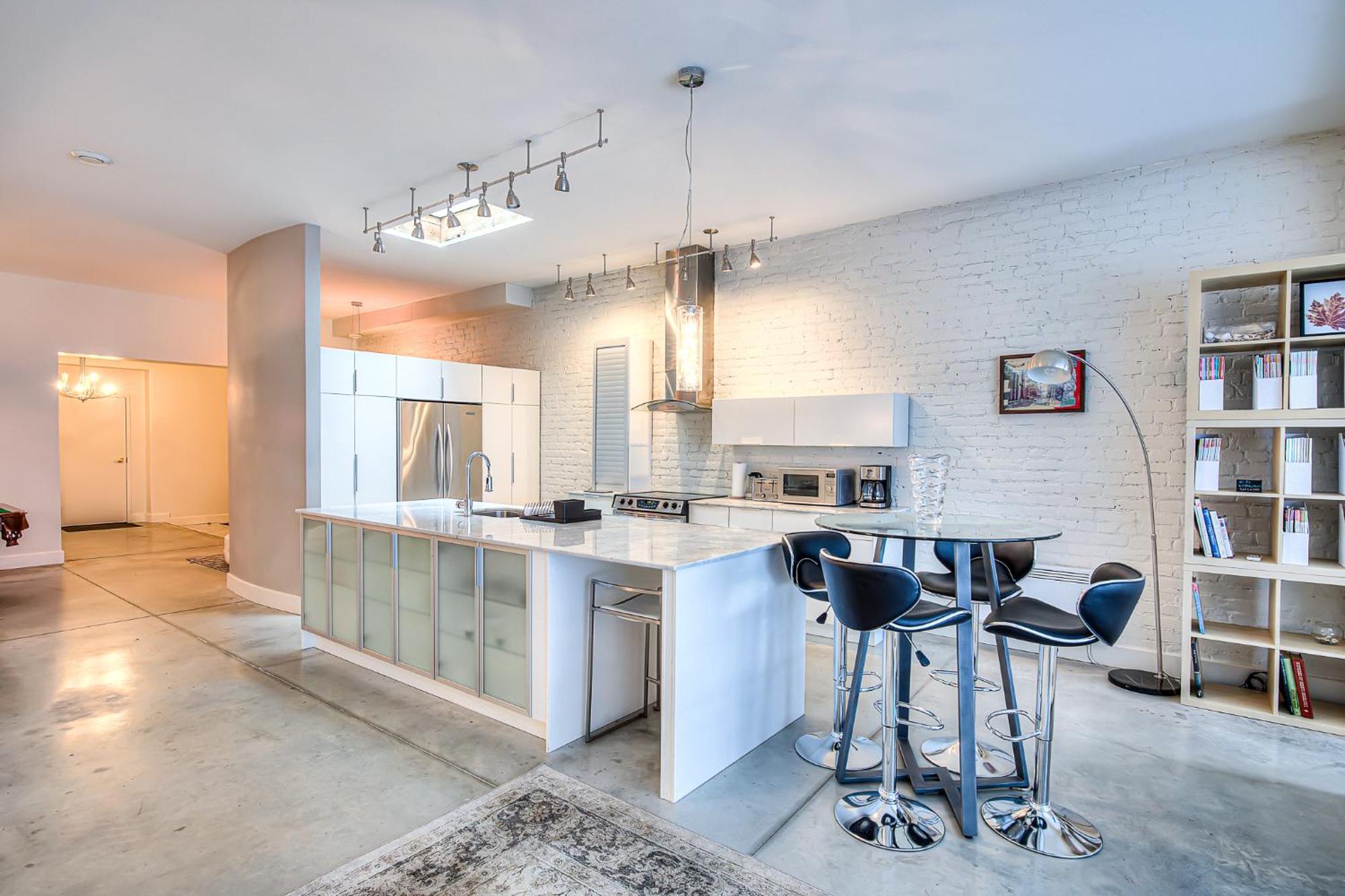 Charm & Luxury Vacation Headquarters To Downtown! Apartamento